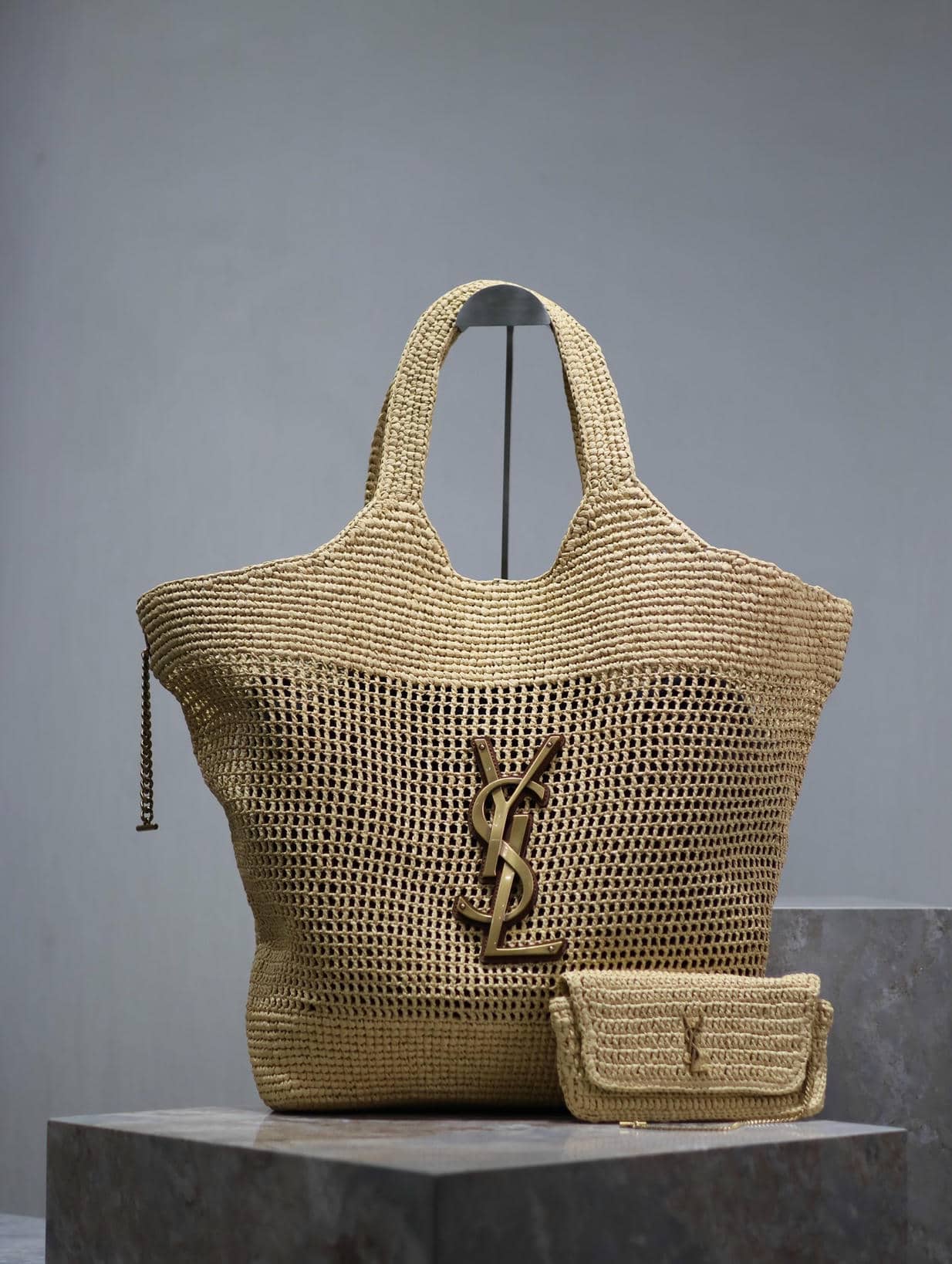 1 Woven Bag-13
